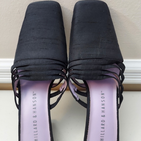 Hillard and Hanson black fabric slide. Size 6 - Picture 4 of 8